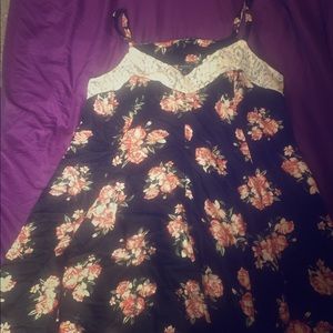 Torrid Rockabilly/Summer Dress size 1